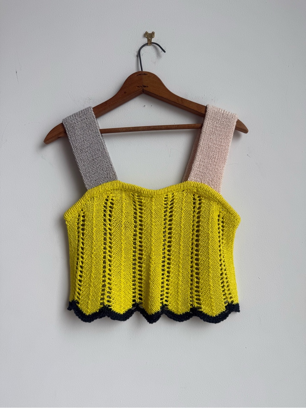 YAN YAN Knit Crop Top